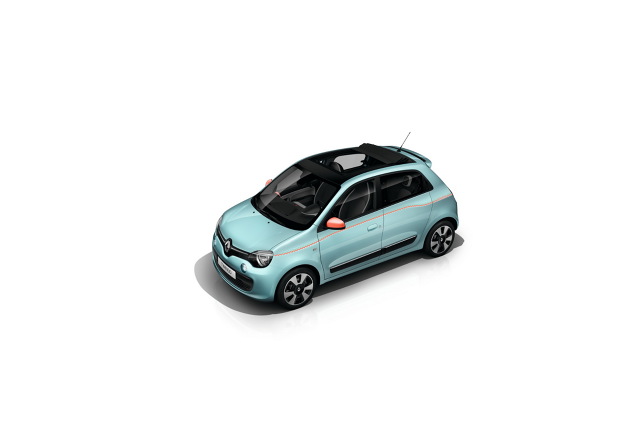 Renault Twingo Hipanema

Edycja specjalna opiera się na wersji wyposażenia ZEN. Do dyspozycji jest m.in. klimatyzacja, nawigacja oraz kamera cofania.

Fot. Renault 