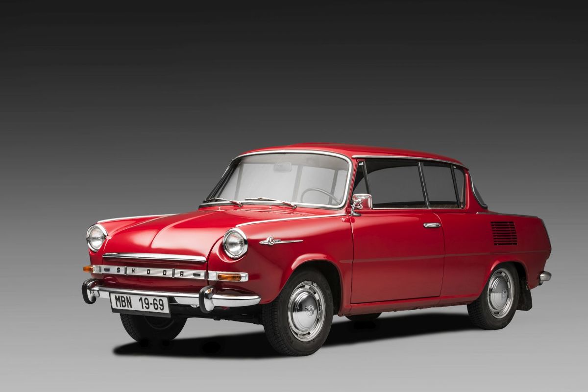 Skoda 1000 MBX
Skoda 1000 MBX De Luxe ma już pół wieku. Elegancki dwudrzwiowy model został po raz pierwszy pokazany światu na Międzynarodowych Targach Samochodowych w Genewie w 1966 roku.
Fot. Skoda Skoda 1000 MBX
Skoda 1000 MBX De Luxe ma już pół wieku. Elegancki dwudrzwiowy model został po raz pierwszy pokazany światu na Międzynarodowych Targach Samochodowych w Genewie w 1966 roku.
Fot. Skoda