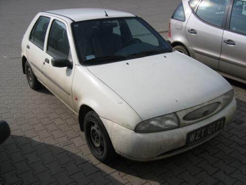 Fot. Grzegorz Wojtyrowski: Ford Fiesta III generacji produkowany w latach 1995 – 2002 to udany samochód. Fot. Grzegorz Wojtyrowski: Ford Fiesta III generacji produkowany w latach 1995 – 2002 to udany samochód.