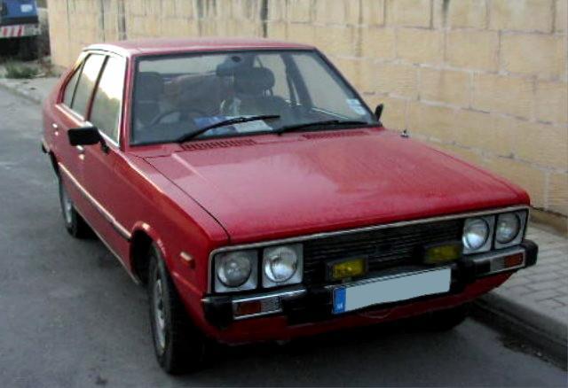 Hyundai Pony Fot. MartinHansV, domena publiczna http://pl.wikipedia.org/wiki/Plik:MHV_Hyundai_Pony_1st_Gen_01.jpg Hyundai Pony Fot. MartinHansV, domena publiczna http://pl.wikipedia.org/wiki/Plik:MHV_Hyundai_Pony_1st_Gen_01.jpg
