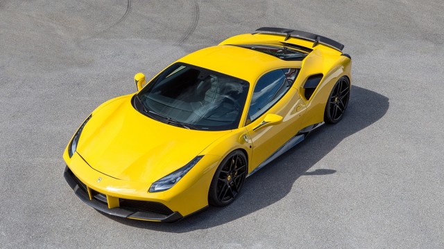 Ferrari 488 GTB
Benzynowy, podwójnie turbodoładowany silnik V8 o pojemności 3.9 l standardowo oferuje 670 KM mocy i 760 Nm momentu obrotowego. Po poprawkach tunera, jednostka dostarcza 722 KM i 892 Nm. Przyspieszenie do 100 km/h trwa 2,8 s, a prędkość maksymalna wynosi ponad 340 km/h.
Fot. Novitec Rosso
Ferrari 488 GTB
Benzynowy, podwójnie turbodoładowany silnik V8 o pojemności 3.9 l standardowo oferuje 670 KM mocy i 760 Nm momentu obrotowego. Po poprawkach tunera, jednostka dostarcza 722 KM i 892 Nm. Przyspieszenie do 100 km/h trwa 2,8 s, a prędkość maksymalna wynosi ponad 340 km/h.
Fot. Novitec Rosso