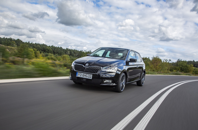 Po raz kolejny liderem polskiego rynku nowych samochodów została Skoda. W 2018 roku marka sprzedała ponad 69 tysięcy aut.
Fot. Skoda Po raz kolejny liderem polskiego rynku nowych samochodów została Skoda. W 2018 roku marka sprzedała ponad 69 tysięcy aut.
Fot. Skoda