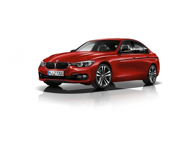 BMW Serii 3
Od lipca 2017 roku w ofercie pojawią się trzy nowe modele Edition, jak również dodatkowe wyposażenie standardowe i dodatkowe. Dzięki temu klienci uzyskają jeszcze większe możliwości indywidualizacji BMW serii 3 Limuzyna i BMW serii 3 Touring.
Fot. BMW BMW Serii 3
Od lipca 2017 roku w ofercie pojawią się trzy nowe modele Edition, jak również dodatkowe wyposażenie standardowe i dodatkowe. Dzięki temu klienci uzyskają jeszcze większe możliwości indywidualizacji BMW serii 3 Limuzyna i BMW serii 3 Touring.
Fot. BMW