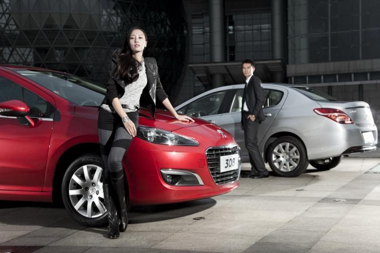 Peugeot 308 sedan debiutuje w Chinach Peugeot 308 sedan debiutuje w Chinach