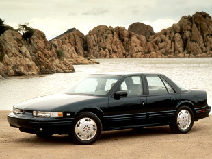 Oldsmobile Cutlass Supreme (1982 - 1997) Sedan
