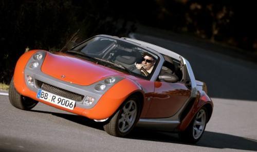 Fot. Smart: W ramach restrukturyzacji firmy Smart z końcem 2005 r. zakończy się produkcja modelu Roadster. Fot. Smart: W ramach restrukturyzacji firmy Smart z końcem 2005 r. zakończy się produkcja modelu Roadster.