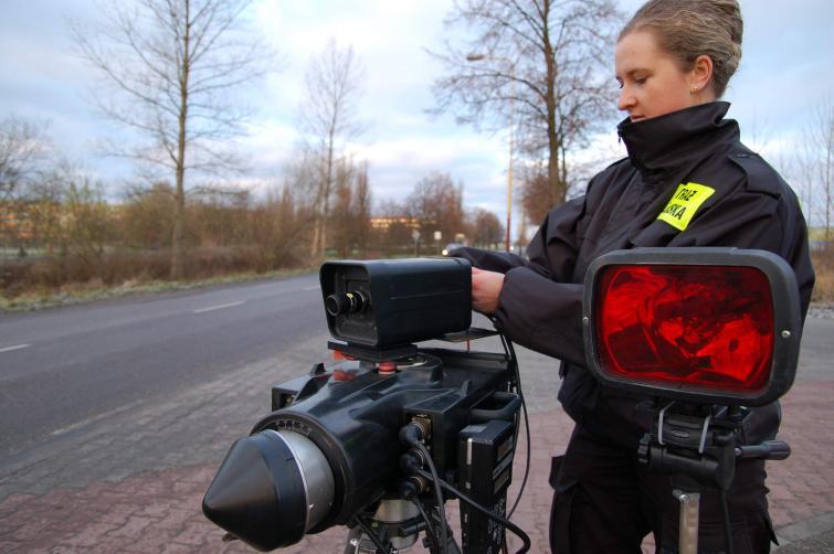 Straż miejska w Szczecinku: Jeden fotoradar robi za mało zdjęć Straż miejska w Szczecinku: Jeden fotoradar robi za mało zdjęć