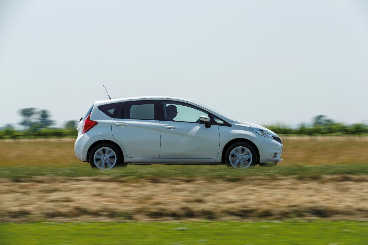 Nissan note 06