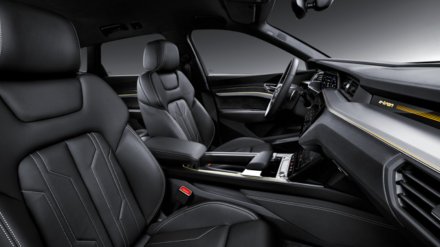 zdjęcie Audi e-tron 