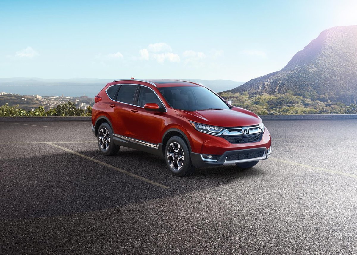 Honda CR-V
iąta generacja Hondy CR-V USA pojawi się wiosną 2017 r., a w Europie nie wcześniej jak jesienią.
Fot. Honda Honda CR-V
iąta generacja Hondy CR-V USA pojawi się wiosną 2017 r., a w Europie nie wcześniej jak jesienią.
Fot. Honda