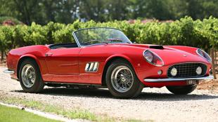 8. Ferrari 250 GT LWB California Spyder (1960 r.)

Cena: 9 780 000 euro

Silnik: 3.0 V12, 270 KM

Fot. Ferrari 