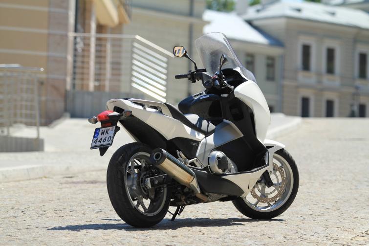 Testujemy Honda Integra skuter czy motocykl? (foto, film)