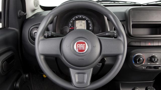 Fiat Mobi
Sercem modelu Mobi jest 4-cylindrową jednostkę flex-fuel o pojemności 1 litra działająca na dwa rodzaje paliwa. Korzystając z benzyny jednostka oferuje 73 KM oraz 93 Nm, a podróżując na etanolu 75 KM oraz 97 Nm.
Fot. Fiat Fiat Mobi
Sercem modelu Mobi jest 4-cylindrową jednostkę flex-fuel o pojemności 1 litra działająca na dwa rodzaje paliwa. Korzystając z benzyny jednostka oferuje 73 KM oraz 93 Nm, a podróżując na etanolu 75 KM oraz 97 Nm.
Fot. Fiat