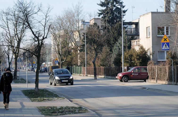 Torunianie: nowe ograniczenia i skrzyżowania równorzędne to absurd Torunianie: nowe ograniczenia i skrzyżowania równorzędne to absurd