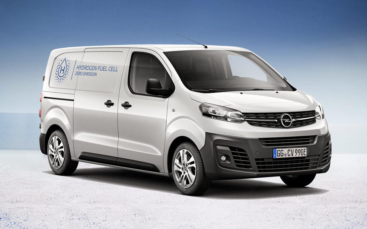Opel Vivaro‑e HYDROGEN
Opel dziś nowy lekki pojazd użytkowy z napędem elektrycznym, który umożliwi bezemisyjny transport klientom wymagającym tankowania w ciągu kilku minut. Opel Vivaro‑e HYDROGEN jest samochodem elektrycznym zasilanym ogniwami paliwowymi (FCEV) z funkcją doładowania pomocniczego akumulatora z zewnętrznego źródła prądu.
Fot. Opel Opel Vivaro‑e HYDROGEN
Opel dziś nowy lekki pojazd użytkowy z napędem elektrycznym, który umożliwi bezemisyjny transport klientom wymagającym tankowania w ciągu kilku minut. Opel Vivaro‑e HYDROGEN jest samochodem elektrycznym zasilanym ogniwami paliwowymi (FCEV) z funkcją doładowania pomocniczego akumulatora z zewnętrznego źródła prądu.
Fot. Opel