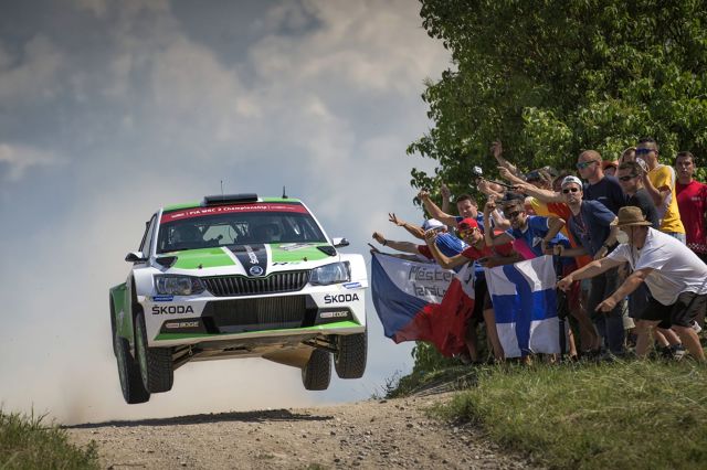 Skoda Motorsport
W sezonie 2016 zespół Skoda Motorsport świętuje 115 lat obecności na torach wyścigowych i odcinkach specjalnych rozsianych po całej kuli ziemskiej.
Fot. Skoda Skoda Motorsport
W sezonie 2016 zespół Skoda Motorsport świętuje 115 lat obecności na torach wyścigowych i odcinkach specjalnych rozsianych po całej kuli ziemskiej.
Fot. Skoda