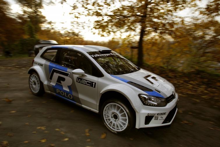 Volkswagen Polo R WRC po pierwszych testach (zdjęcia) Volkswagen Polo R WRC po pierwszych testach (zdjęcia)