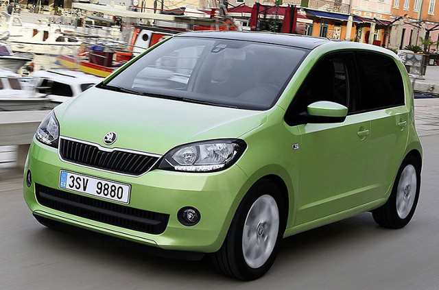 Skoda Citigo
Ci którzy liczyli na duże zmiany w modelu Citigo, mogą czuć się zawiedzeni, Face-lifting oznacza głównie nowe wyposażenie pojazdu.
Fot. Skoda Skoda Citigo
Ci którzy liczyli na duże zmiany w modelu Citigo, mogą czuć się zawiedzeni, Face-lifting oznacza głównie nowe wyposażenie pojazdu.
Fot. Skoda
