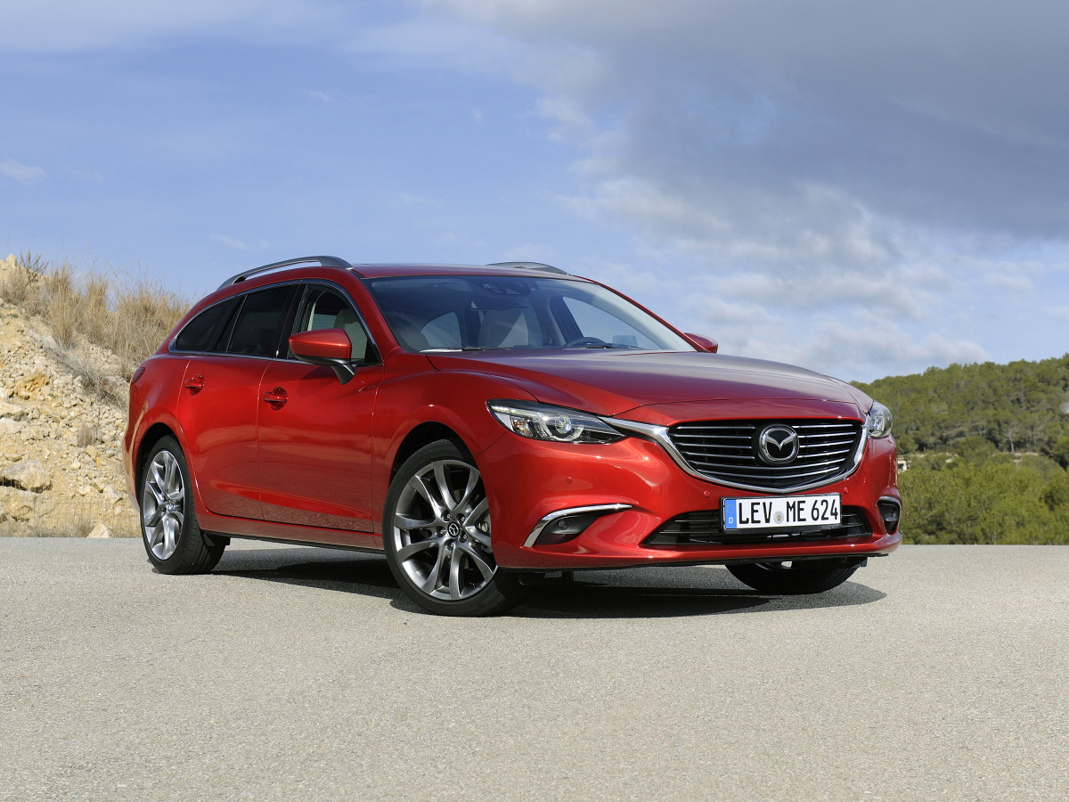 Mazda 6 zdjęcie Mazda 6 Kombi 2015 foto