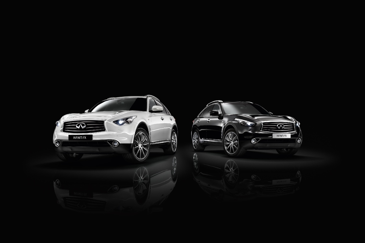 Infiniti FX Black and White Fot: Infiniti Infiniti FX Black and White Fot: Infiniti