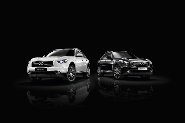 Infiniti FX Black and White Fot: Infiniti Infiniti FX Black and White Fot: Infiniti