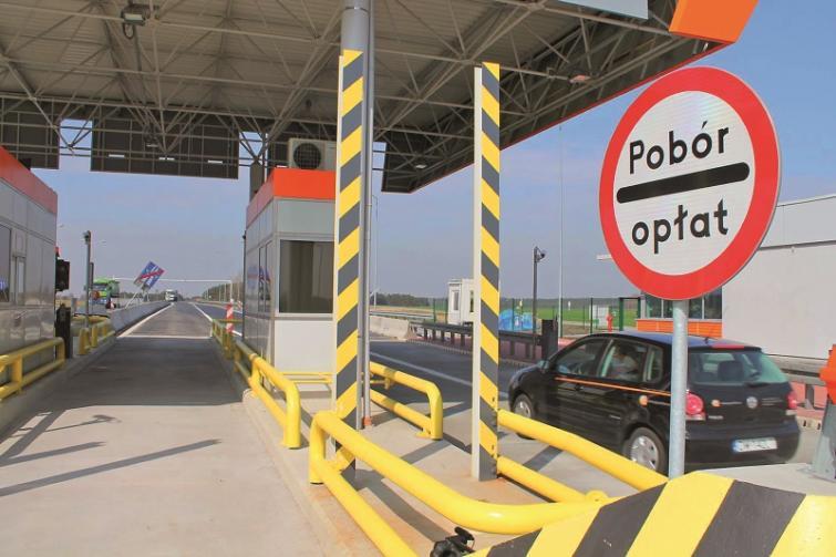 Opłaty za autostrady w dół o połowę - do 10 groszy za kilometr Opłaty za autostrady w dół o połowę - do 10 groszy za kilometr