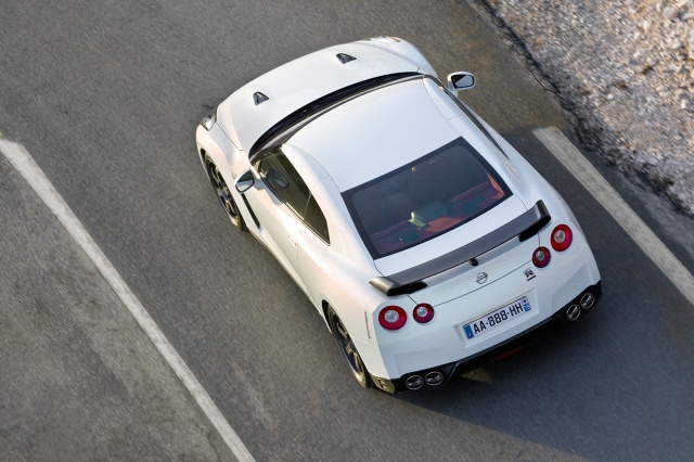 zdjęcie Nissan GT-R Egoist