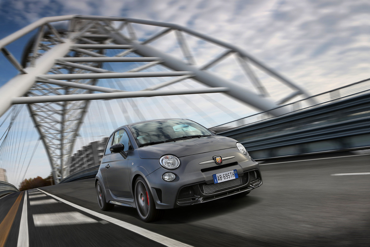 Abarth 695 biposto / Fot. Fiat Abarth 695 biposto / Fot. Fiat